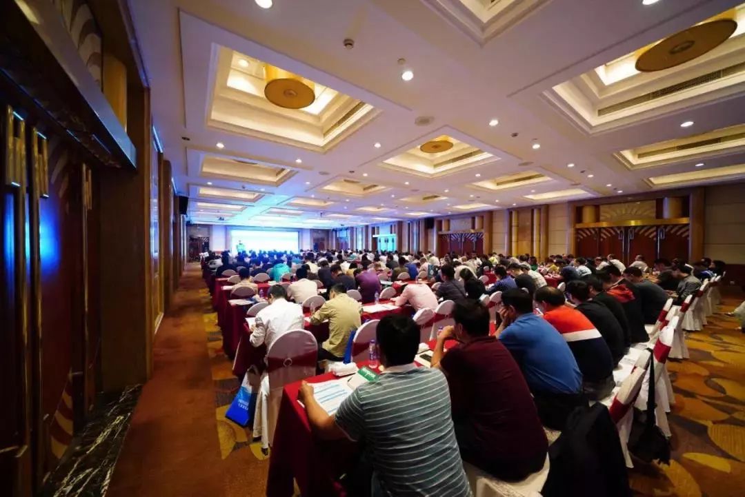 伟德bevictor中文版出席“2019年度工作会议暨供水管网漏损控制技术交流会”